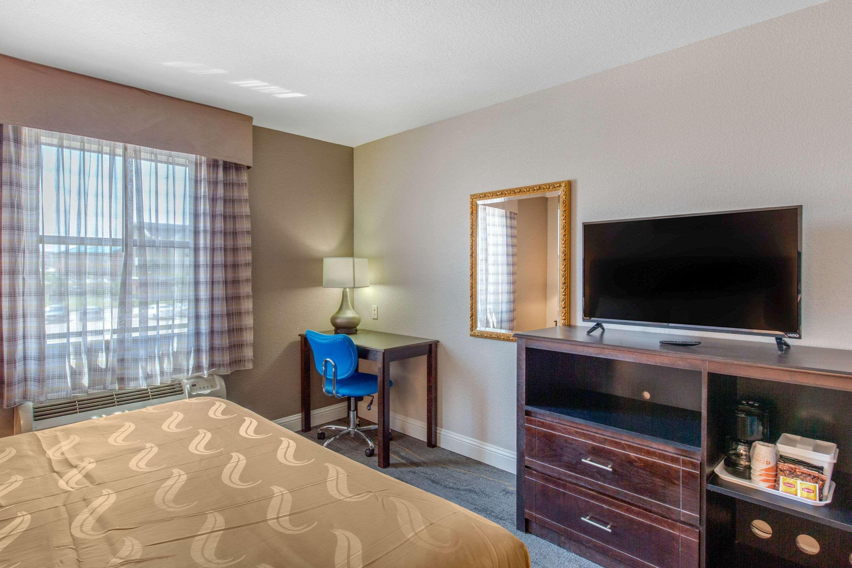 Quality Inn And Suites Port Arthur Nederland Exterior foto